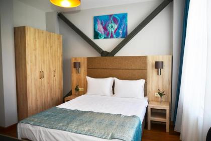 Andi Hotel - image 2