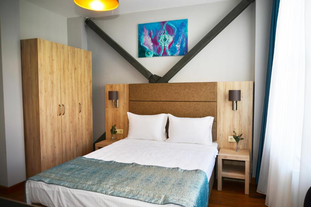 Andi Hotel - image 2