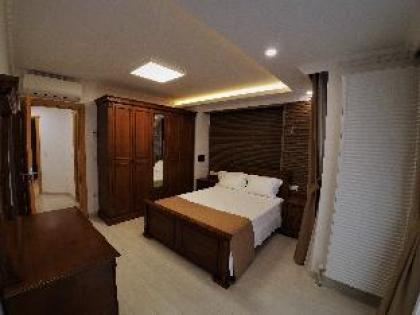TaksimFlat Deluxe 3 Bedroom Apartment - image 4
