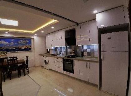TaksimFlat Deluxe 3 Bedroom Apartment - image 7