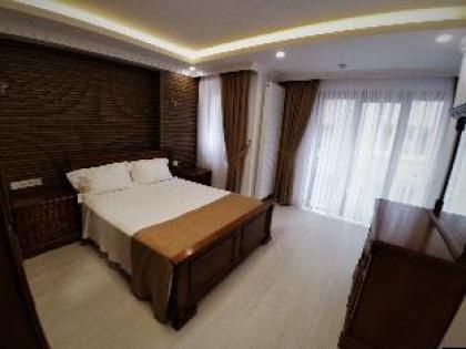 TaksimFlat Deluxe 3 Bedroom Apartment - image 9