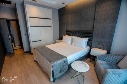 Class Suit Hotel - image 24