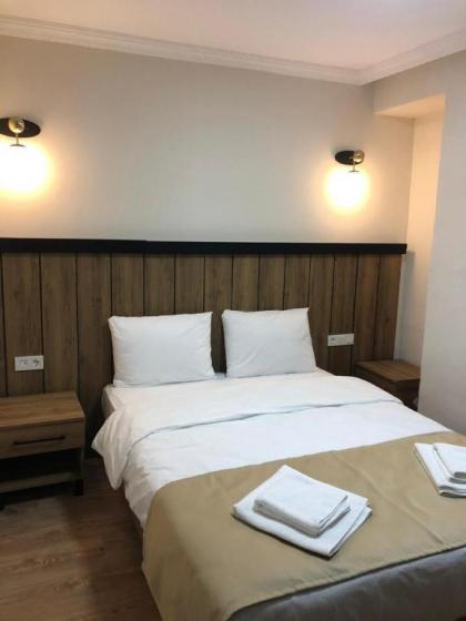La Pera Suites