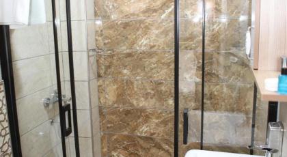 LAOS OTEL - image 22