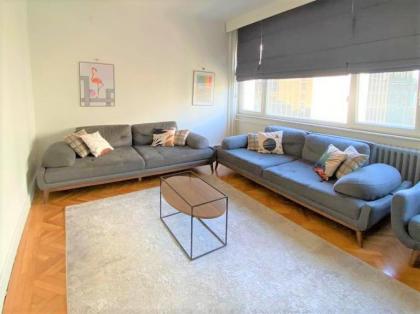 WONDER HOMES- Spacious Flat 3BRACs Nişantaşı