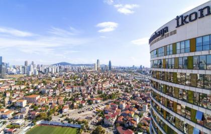 Central Flat with Amazing City View in Atasehir Istanbul