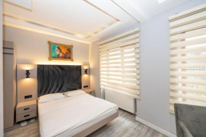 Cirrus Suites