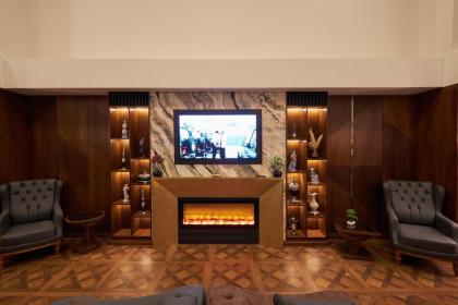 Operla Airport Hotels Trademark Collection by Wyndham - image 20