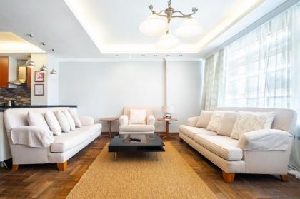 Exquisite Flat in the Heart of Nisantasi