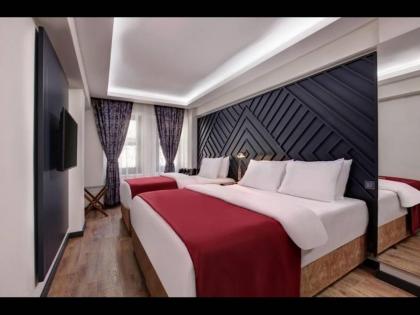 Room in Guest room - Luxury Triple Room in Istanbul Istanbul