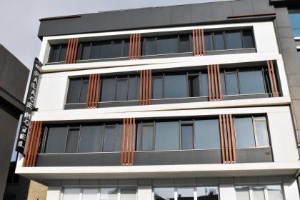 Palace Suit Hotel 
