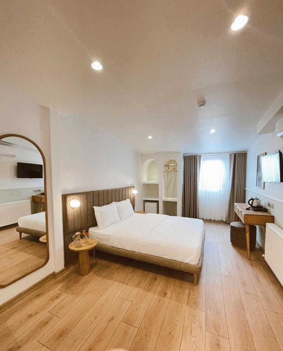 Meshk Airport Hotel - main image