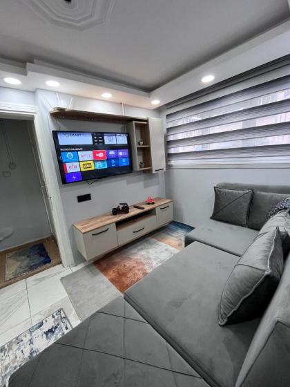 LİFE APART- basement