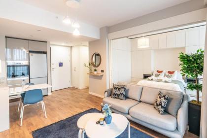 Stylish City Living - Your Urban Charm 