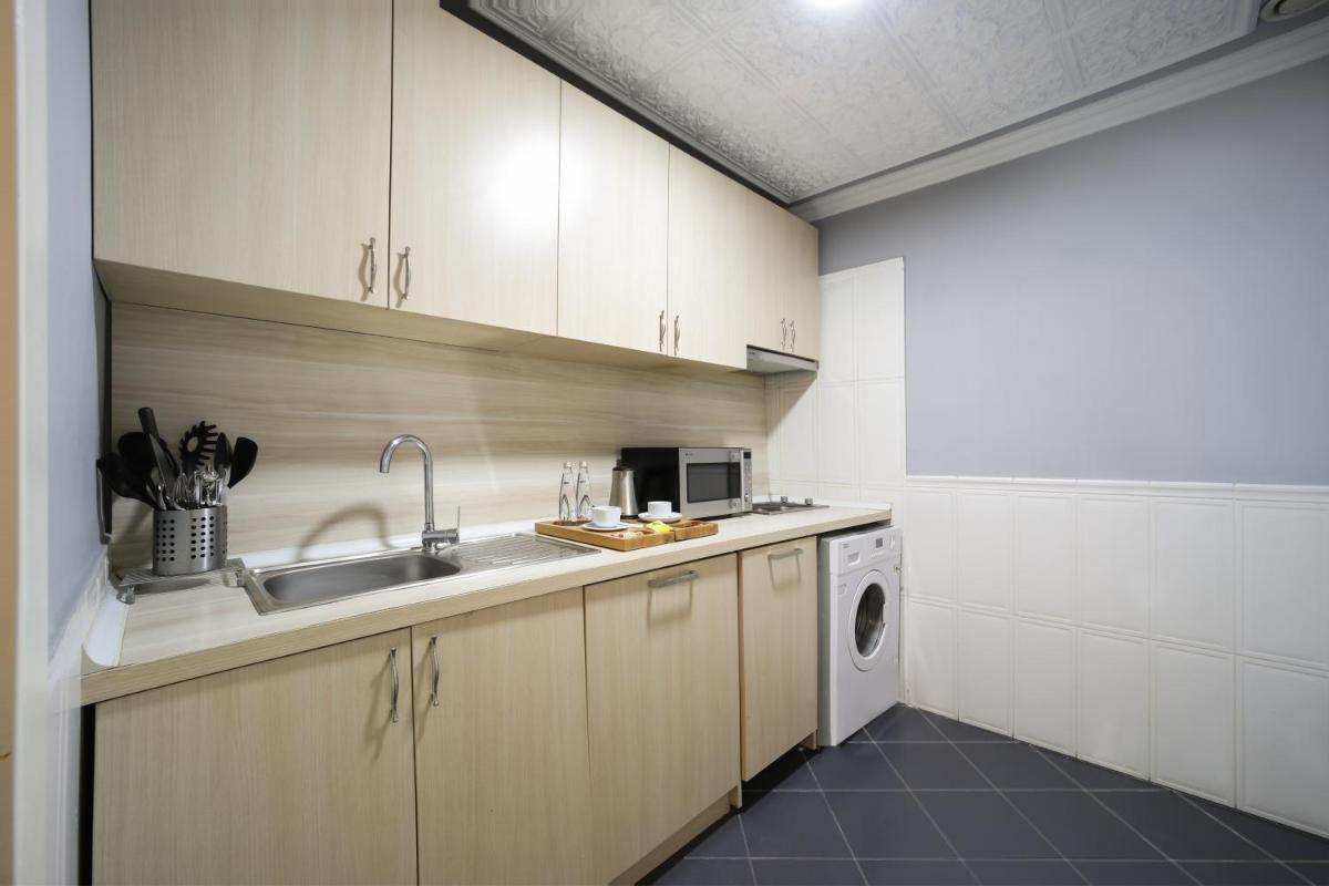 Meroddi Galata Flats - image 5
