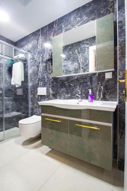 Turna Hotel - image 2