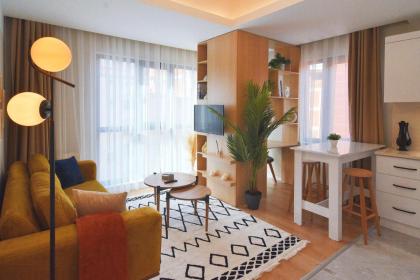2 Br Apt Perfect Blend Of Comfort & Style - image 23