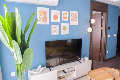 Warm & Welcoming 1 Br Apt - image 9