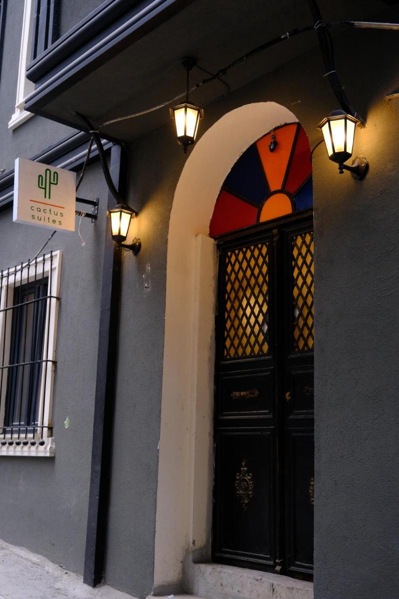 Cactus Suites - image 5