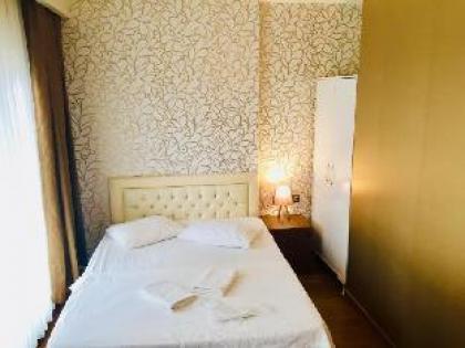 Falcon Palas Suites