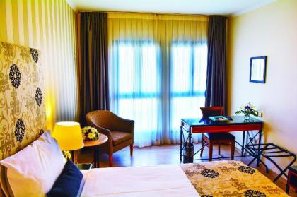 Eldan Hotel - image 2