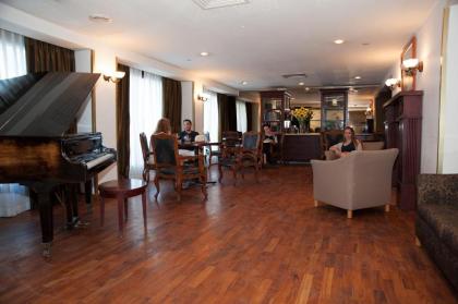 Jerusalem Gold Hotel - image 10
