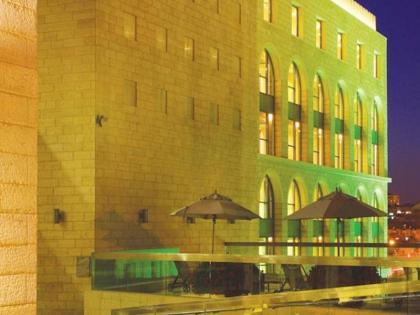 Grand Court Hotel - image 16