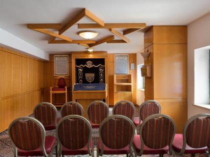 Prima Kings Hotel - image 12