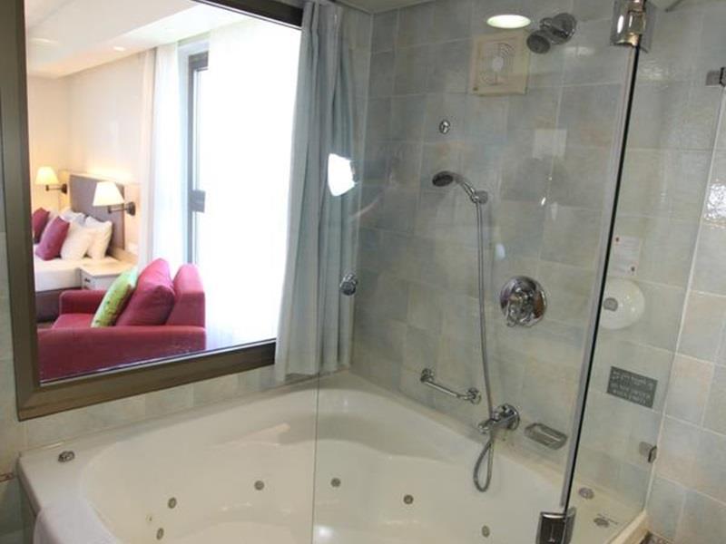 Ramat Rachel Resort - image 7