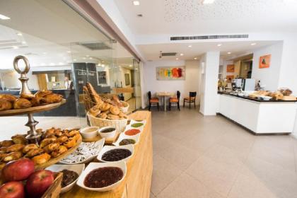 Montefiore Hotel By Smart Hotels - image 9