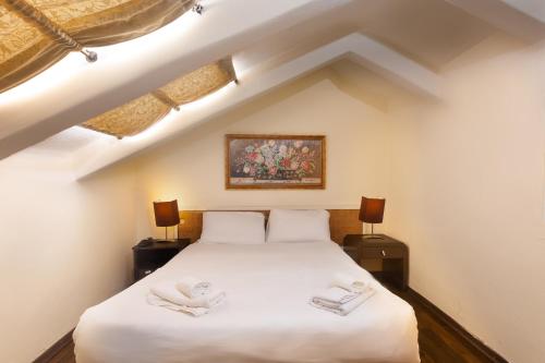 The Colony Hotel - image 5