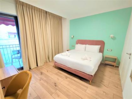 La Perle Hotel - image 9