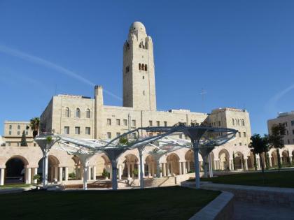 Ymca Three Arches Hotel - image 15