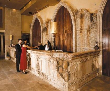 Olive Tree Hotel - image 10