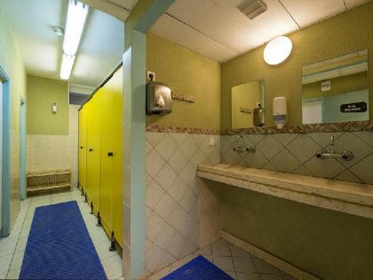 Abraham Hostel Jerusalem - image 12