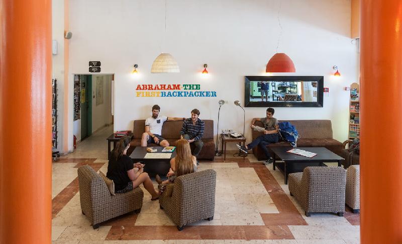 Abraham Hostel Jerusalem - image 7
