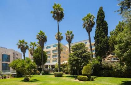 Ambassador Hotel - image 4