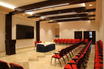 Notre Dame Center - image 16