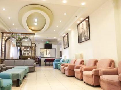 Victoria Hotel - image 12