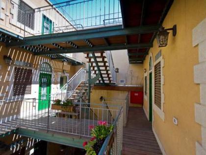 The Market Courtyard - Suites Hotel - image 12