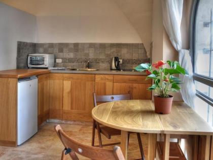 The Market Courtyard - Suites Hotel - image 20