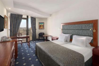 Ramada Jerusalem - image 12