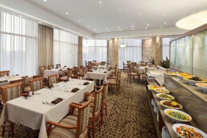 Ramada Jerusalem - image 5