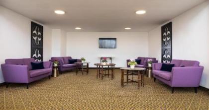 Seven Arches Hotel - image 8