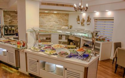 Golden Walls Hotel - image 29