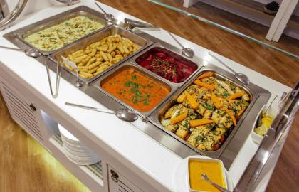 Golden Walls Hotel - image 30