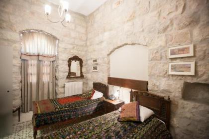 Jerusalem Hotel - image 18