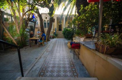 Jerusalem Garden Home - image 11