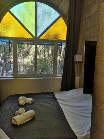 Allenby2 B&B - image 16
