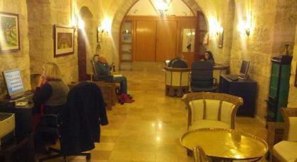 St Georges Cathedral Pilgrim Guesthouse Jerusalem - image 9